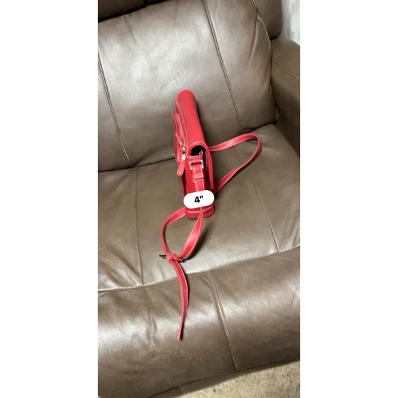 Liz Claiborne Red Leather Crossbody Bag Women's - Picture 6 of 8
